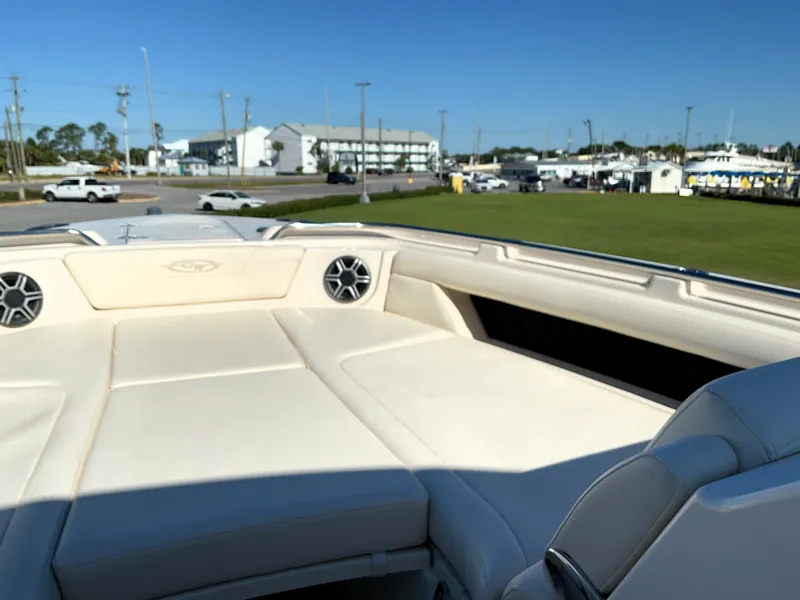 Slide: The Image of Grady-White Freedom 345 2026 - 43