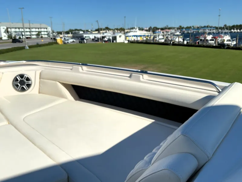 Slide: The Image of Grady-White Freedom 345 2026 - 44