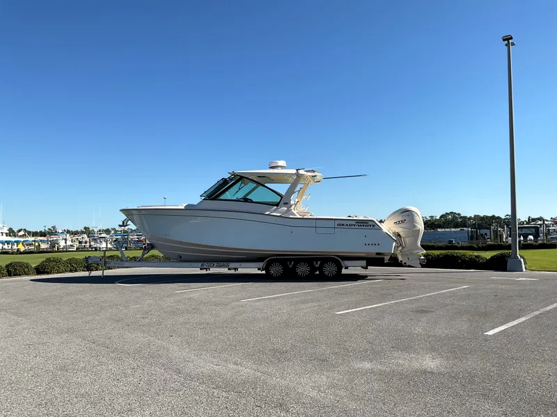 Slide: The Image of Grady-White Freedom 345 2026 - 60