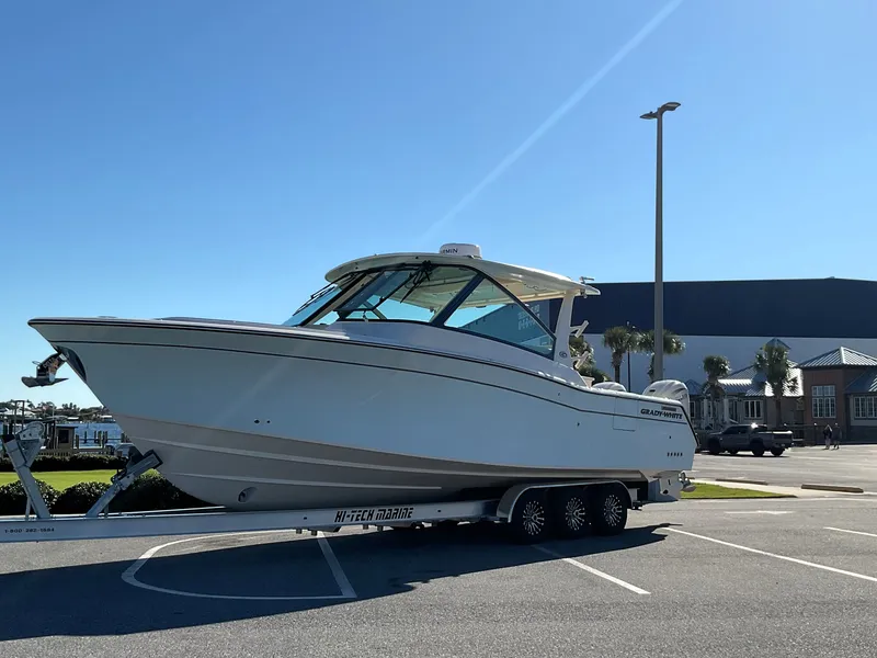 Slide: The Image of Grady-White Freedom 345 2026 - 7