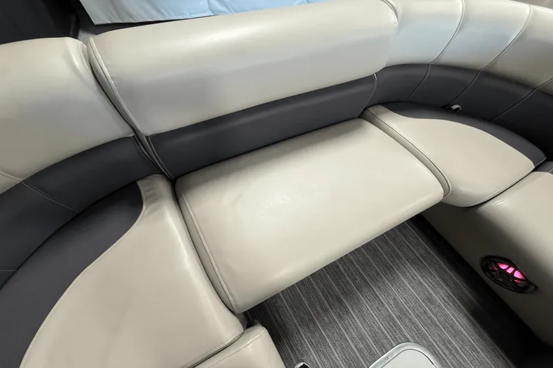 Slide: The Image of Premier 230 Sunsation 2022 - 67