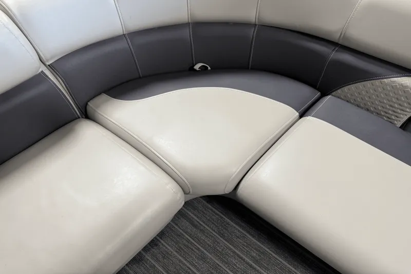 Slide: The Image of Premier 230 Sunsation 2022 - 68