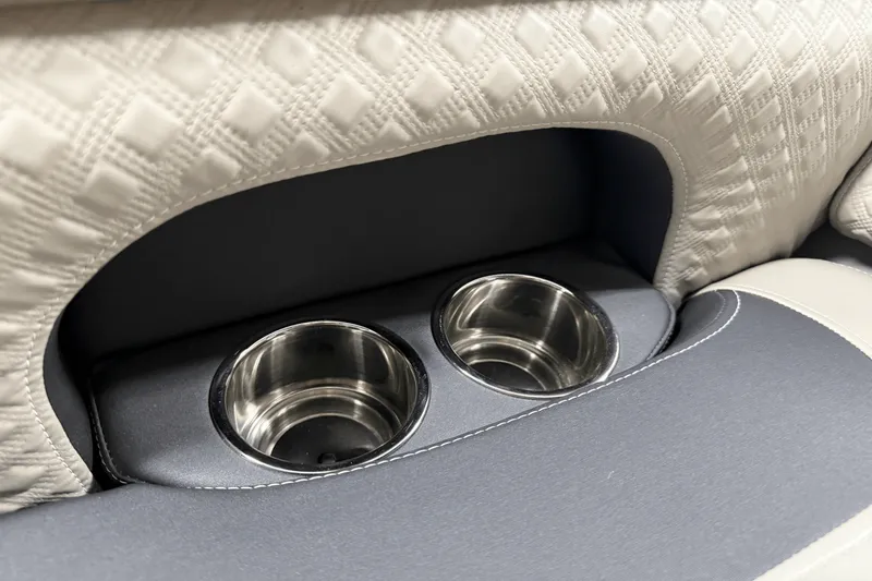 Slide: The Image of Premier 230 Sunsation 2022 - 72