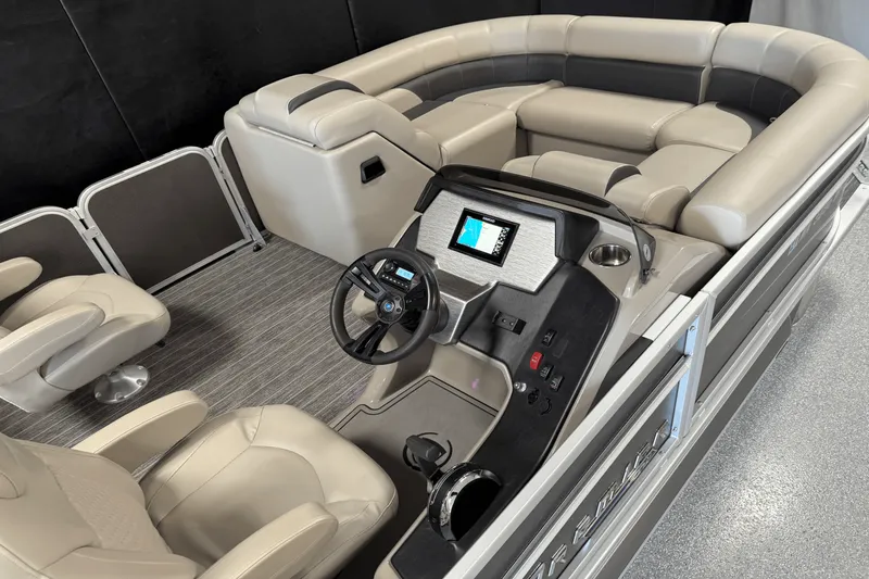 Slide: The Image of Premier 230 Sunsation 2022 - 8