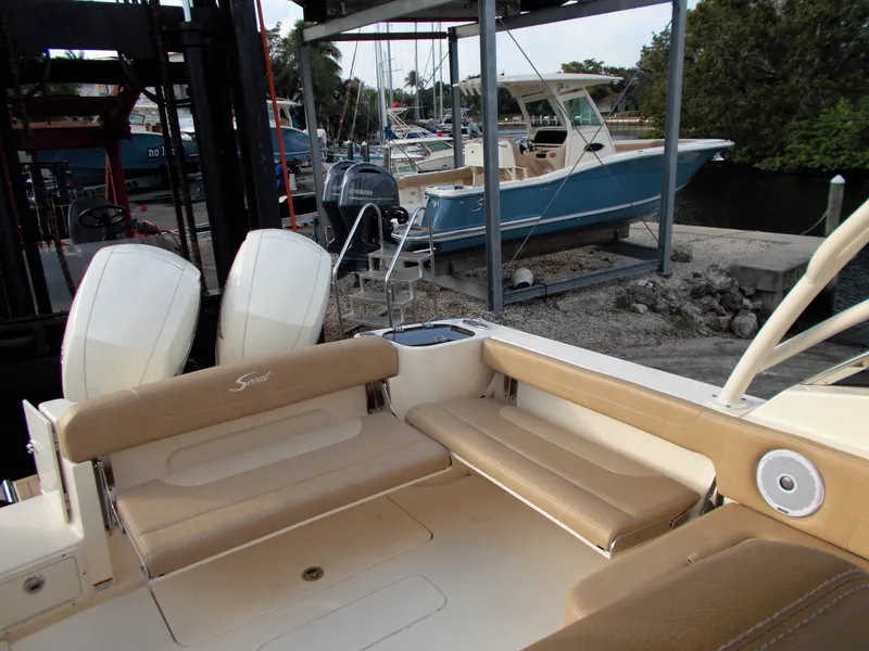Slide: The Image of Scout 255 Dorado 2026 with luxurious interior and outboard engines. - 15
