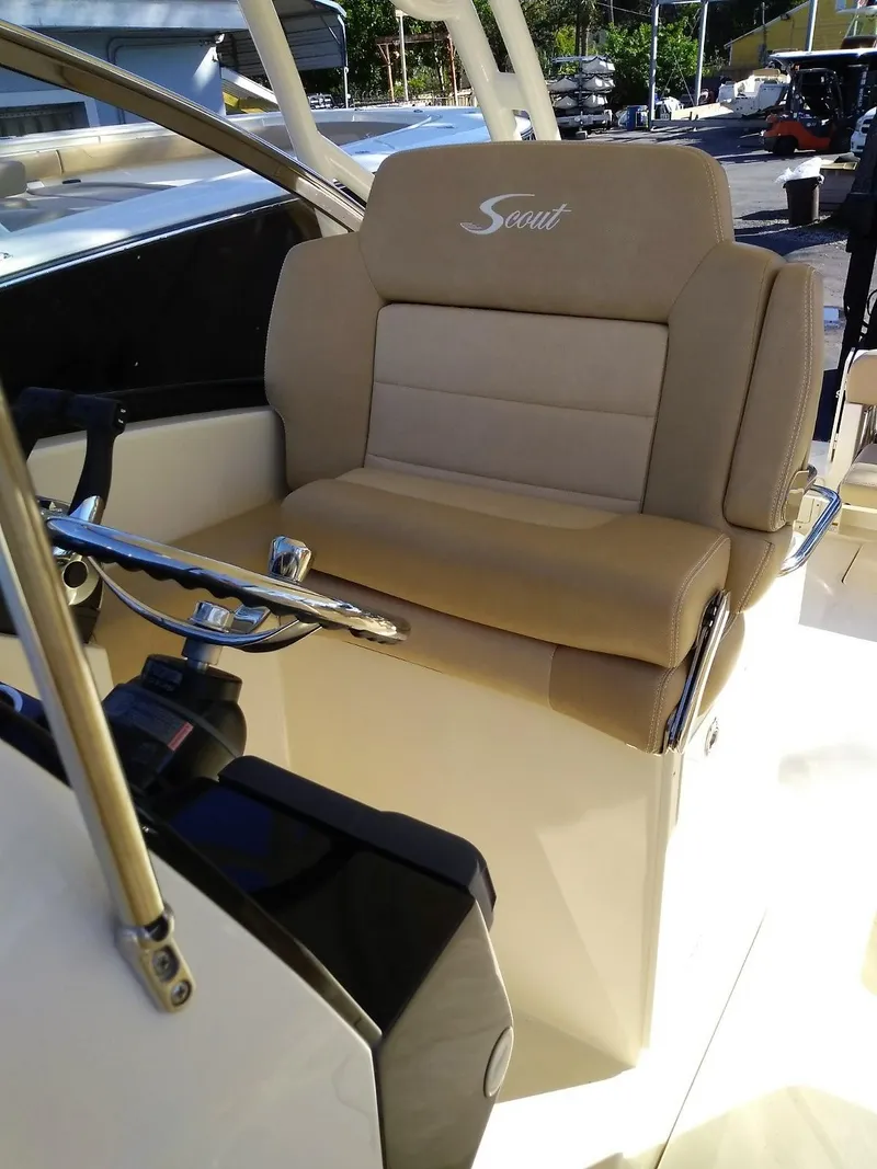 Slide: The Image of 2026 Scout 255 Dorado helm with beige seat. - 33