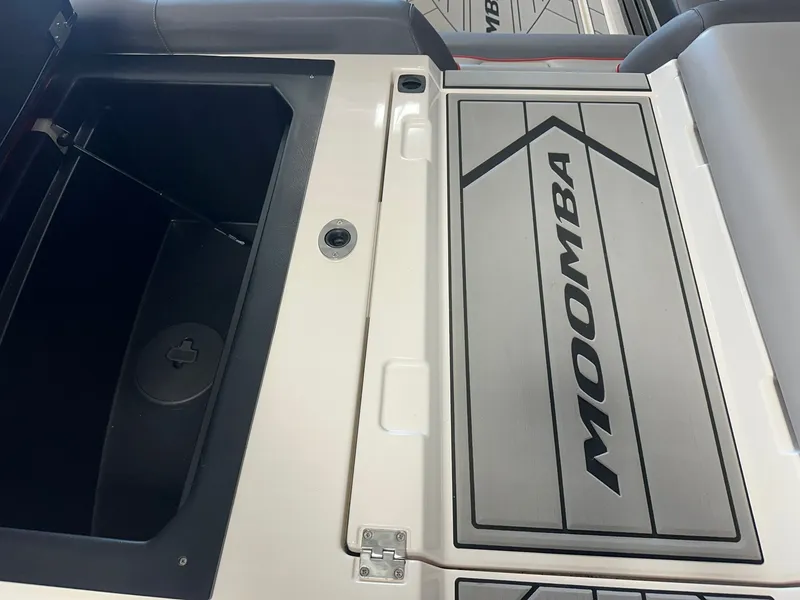 Slide: The Image of Moomba MAKAI 2019 - 15