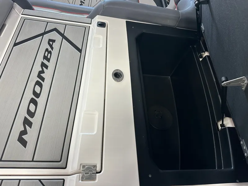 Slide: The Image of Moomba MAKAI 2019 - 16