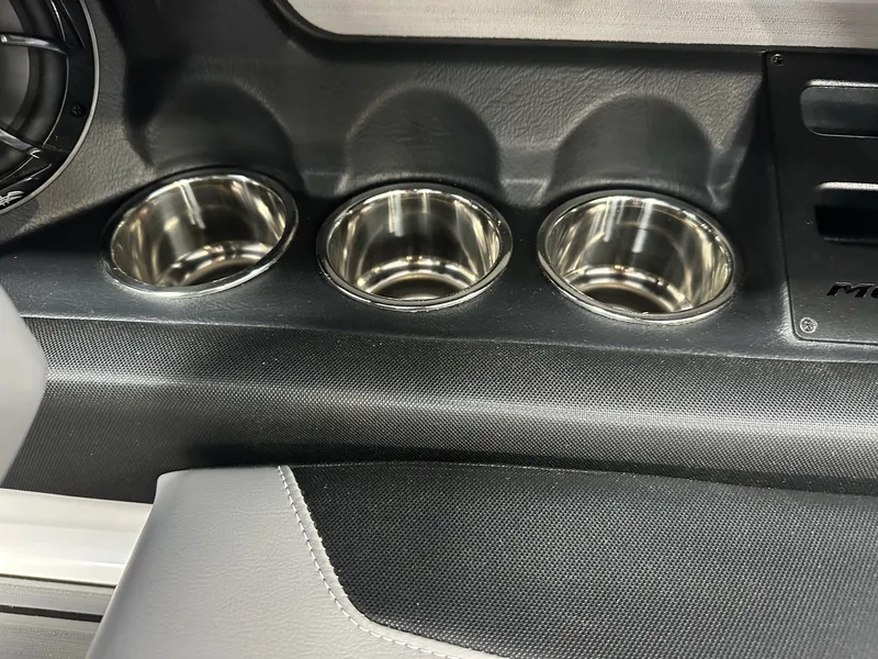 Slide: The Image of Moomba MAKAI 2019 - 22