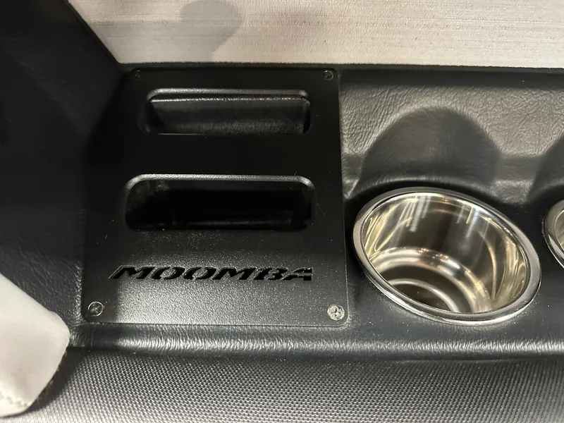 Slide: The Image of Moomba MAKAI 2019 - 25