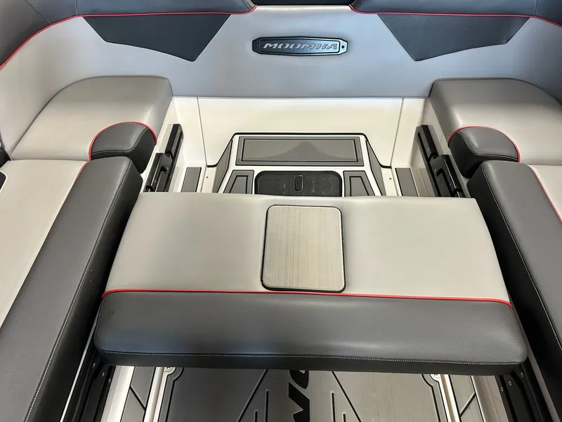 Slide: The Image of Moomba MAKAI 2019 - 29