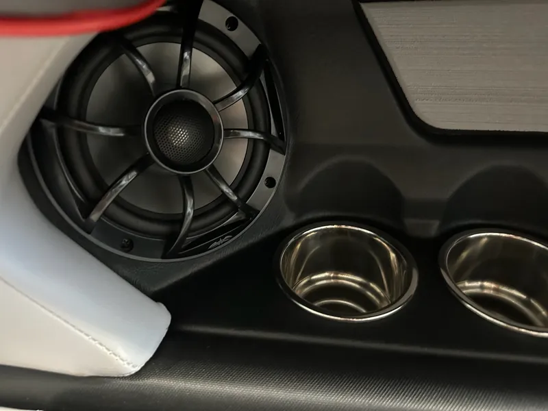 Slide: The Image of Moomba MAKAI 2019 - 33