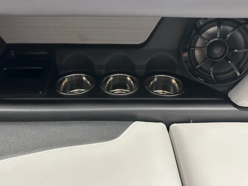 Slide: The Image of Moomba MAKAI 2019 - 38