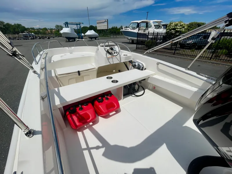 Slide: The Image of Boston Whaler 160 Super Sport 2026 - 2
