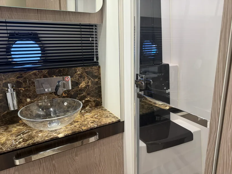 Slide: The Image of Azimut S6 2023 - 49