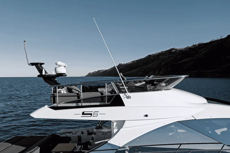Slide: The Image of Azimut S6 2023 - 19