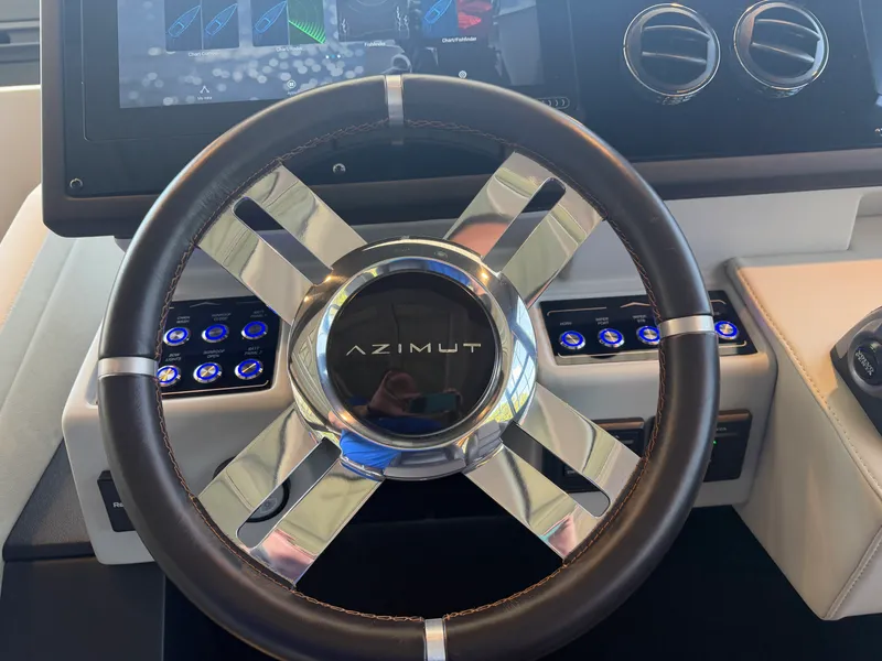 Slide: The Image of Azimut S6 2023 - 41