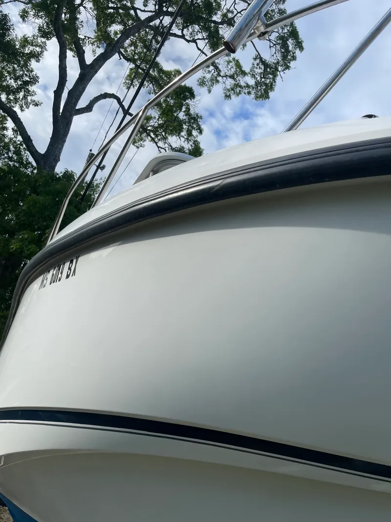 Slide: The Image of Boston Whaler 255 CONQUEST 2009 - 2