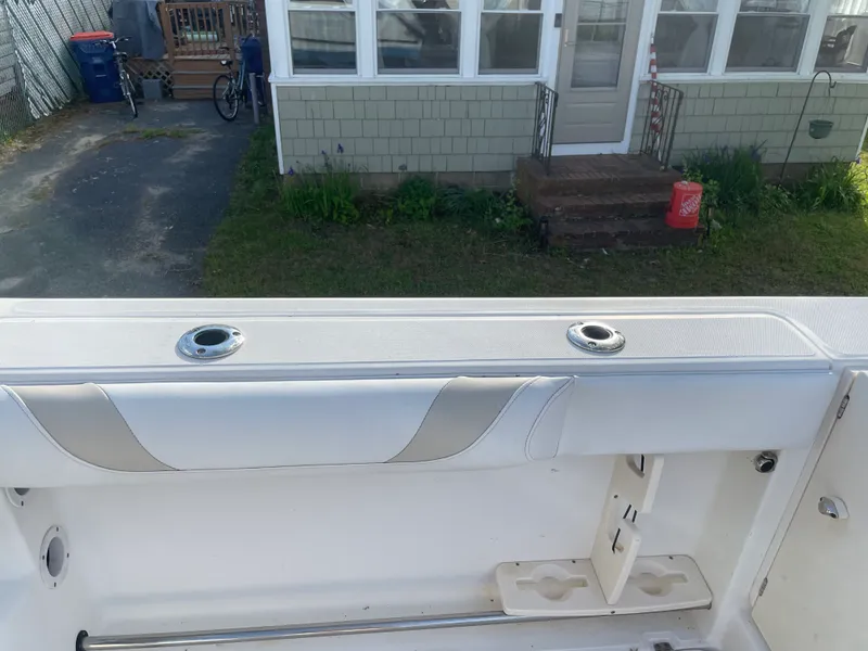 Slide: The Image of Boston Whaler 255 CONQUEST 2009 - 24