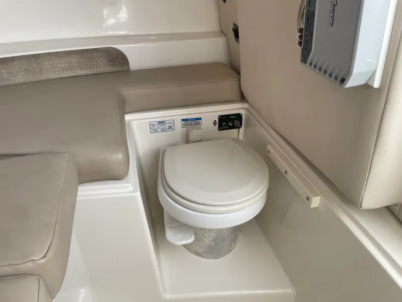 Slide: The Image of Boston Whaler 255 CONQUEST 2009 - 41