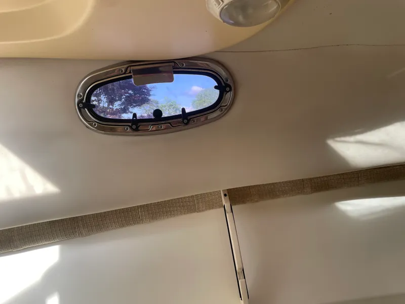 Slide: The Image of Boston Whaler 255 CONQUEST 2009 - 42