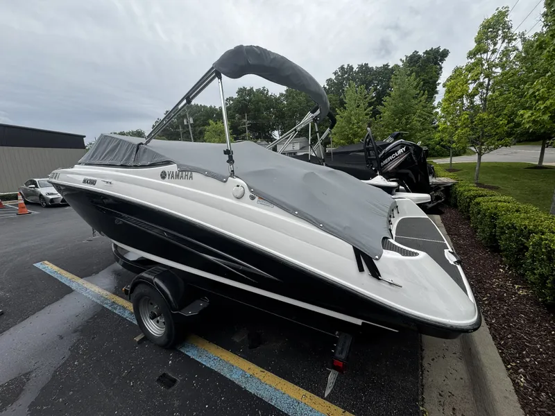 Slide: The Image of Yamaha SX190 2013 - 7
