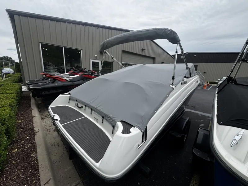 Slide: The Image of Yamaha SX190 2013 - 9