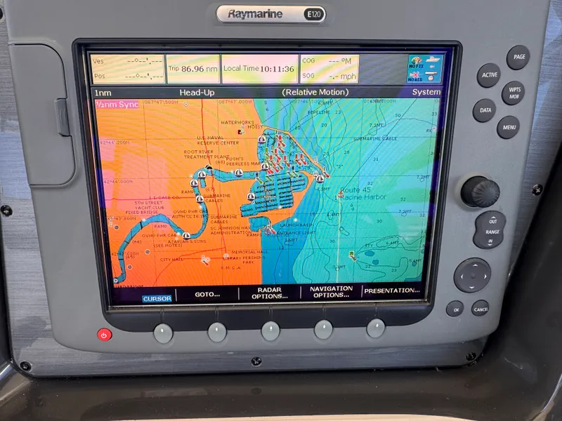 Slide: The Image of Sea Ray 38 Sundancer 2007 - 12