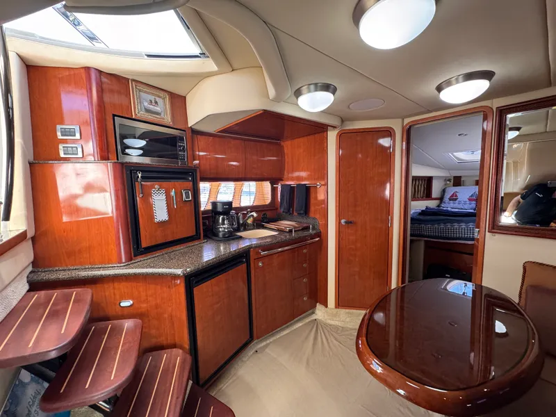 Slide: The Image of Sea Ray 38 Sundancer 2007 - 21
