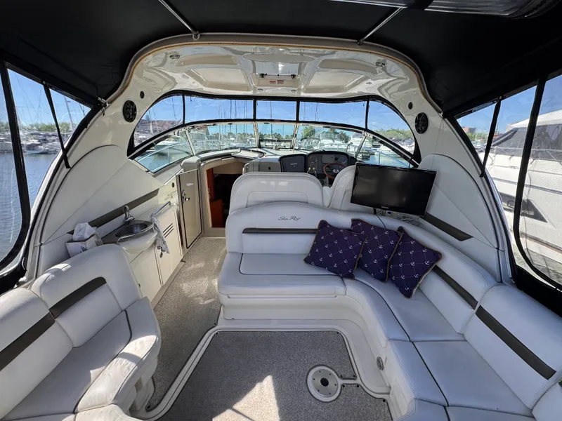 Slide: The Image of Sea Ray 38 Sundancer 2007 - 7