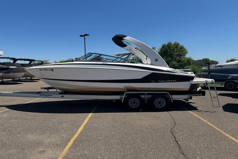 Slide: The Image of Regal 2300 BOW RIDER 2018 - 2