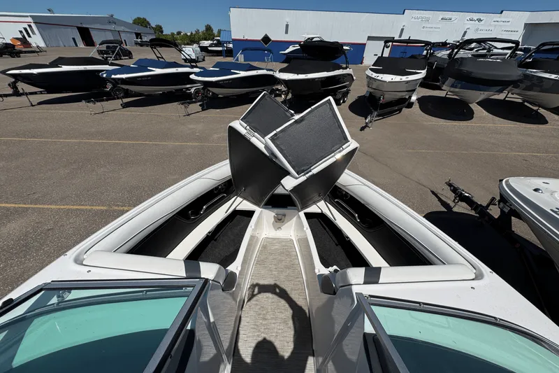 Slide: The Image of Regal 2300 BOW RIDER 2018 - 24