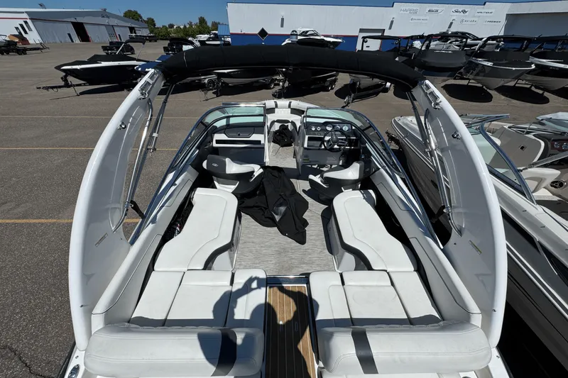 Slide: The Image of Regal 2300 BOW RIDER 2018 - 9