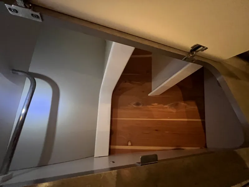 Slide: The Image of Formula 34 PC 2005 - 39