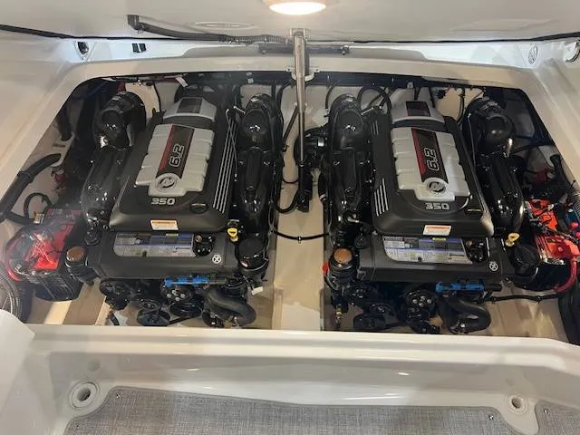 Slide: The Image of Formula 310 BR 2025 - 17