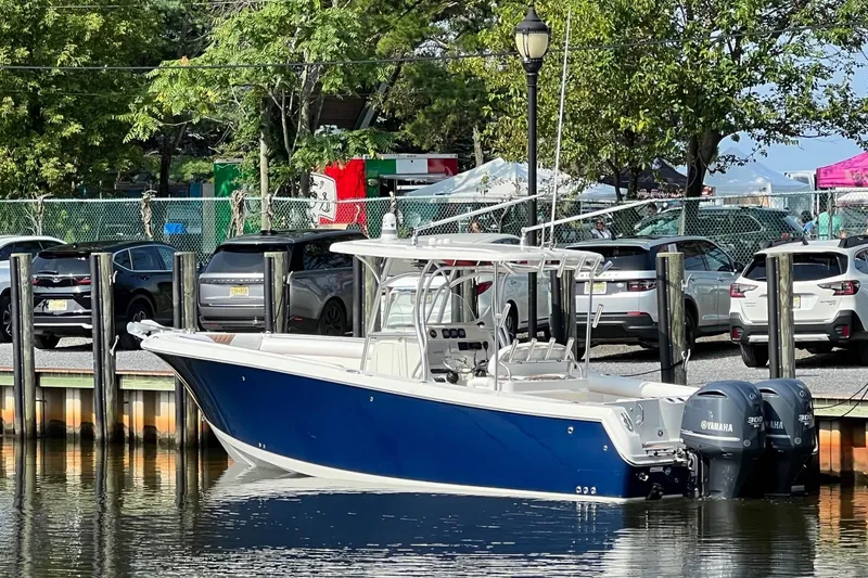 The Image of Sailfish 3180 CC 2012 - 0