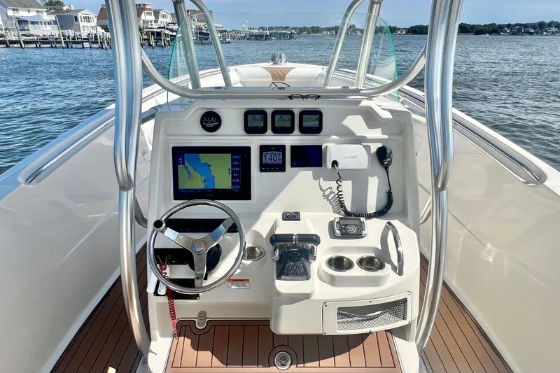 Slide: The Image of Sailfish 3180 CC 2012 - 19