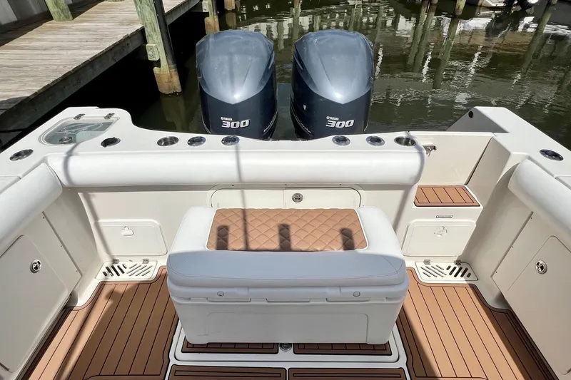 Slide: The Image of Sailfish 3180 CC 2012 - 9