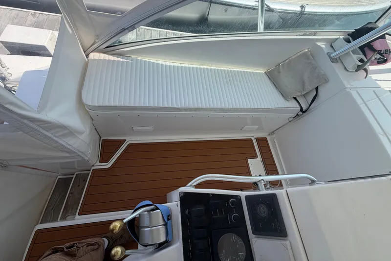 Slide: The Image of Luhrs 40 Open 2003 - 10