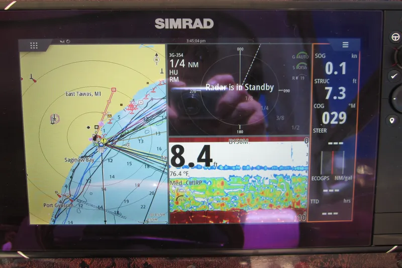 Slide: The Image of Sea Ray 330 EXPRESS CRUISER 1997 - 38