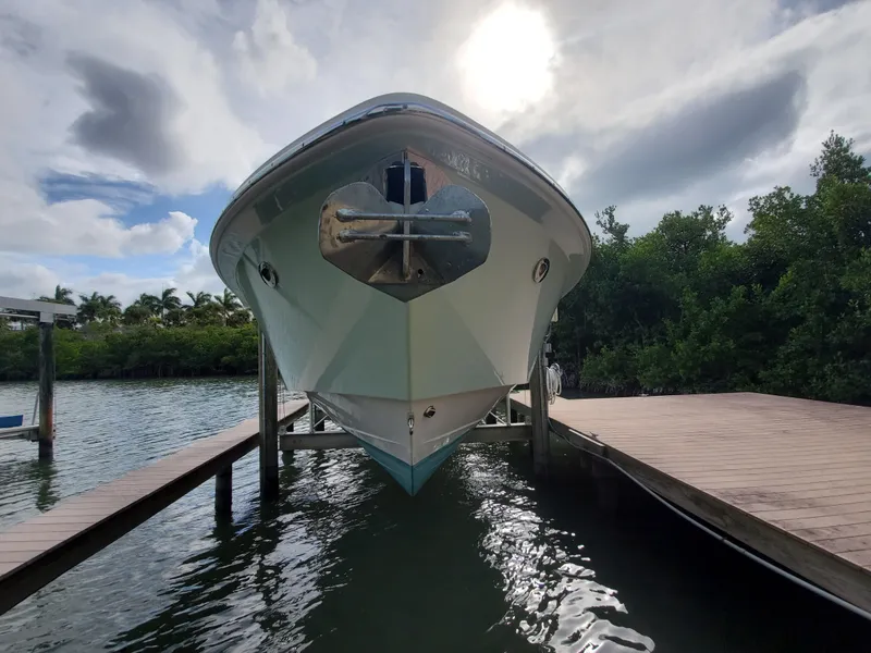 Slide: The Image of Everglades 350 Center Console 2008 - 169