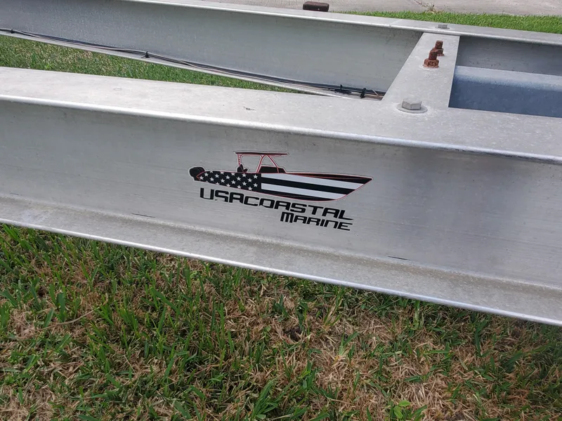 Slide: The Image of Everglades 350 Center Console 2008 - 174