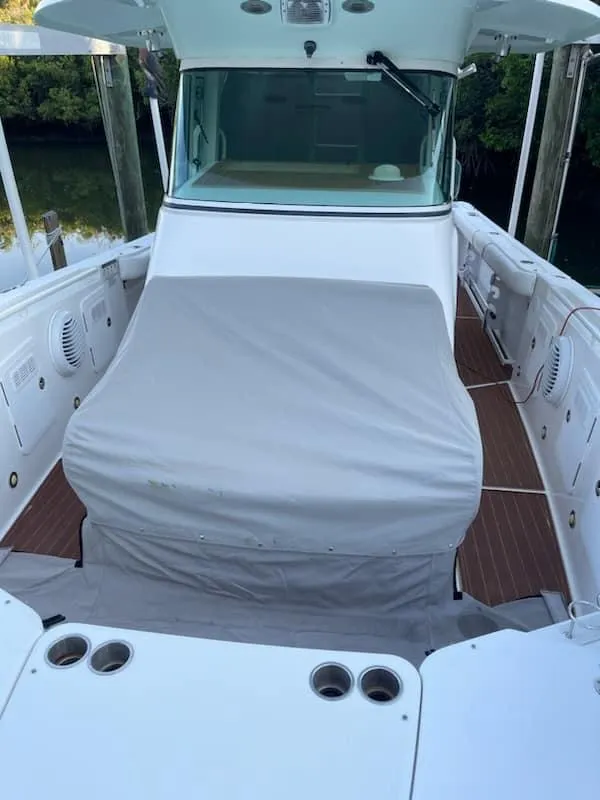 Slide: The Image of Everglades 350 Center Console 2008 - 182