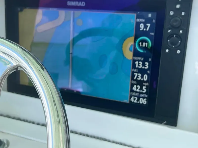 Slide: The Image of Everglades 350 Center Console 2008 - 187