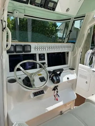 Slide: The Image of Everglades 350 Center Console 2008 - 188