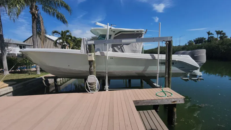 Slide: The Image of Everglades 350 Center Console 2008 - 209