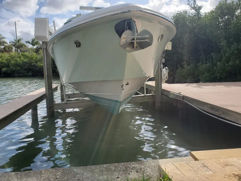 Slide: The Image of Everglades 350 Center Console 2008 - 59