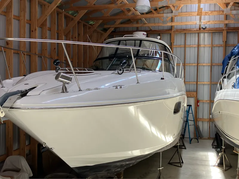 Slide: The Image of Sea Ray 370 SUNDANCER 2011 - 1