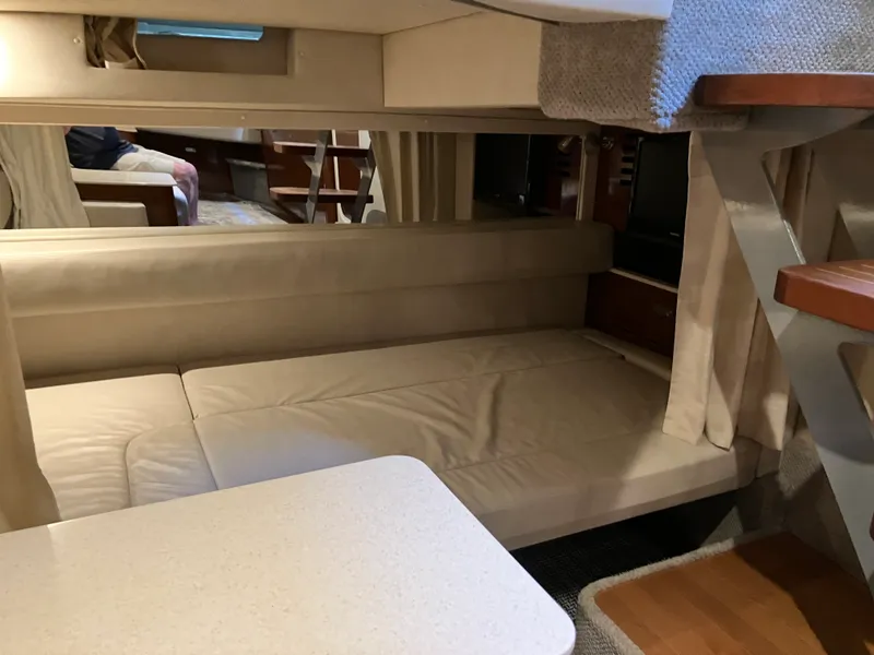 Slide: The Image of Sea Ray 370 SUNDANCER 2011 - 35