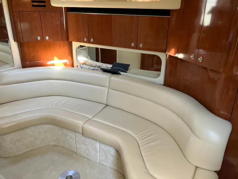 Slide: The Image of Sea Ray 380 Sundancer 2004 - 13